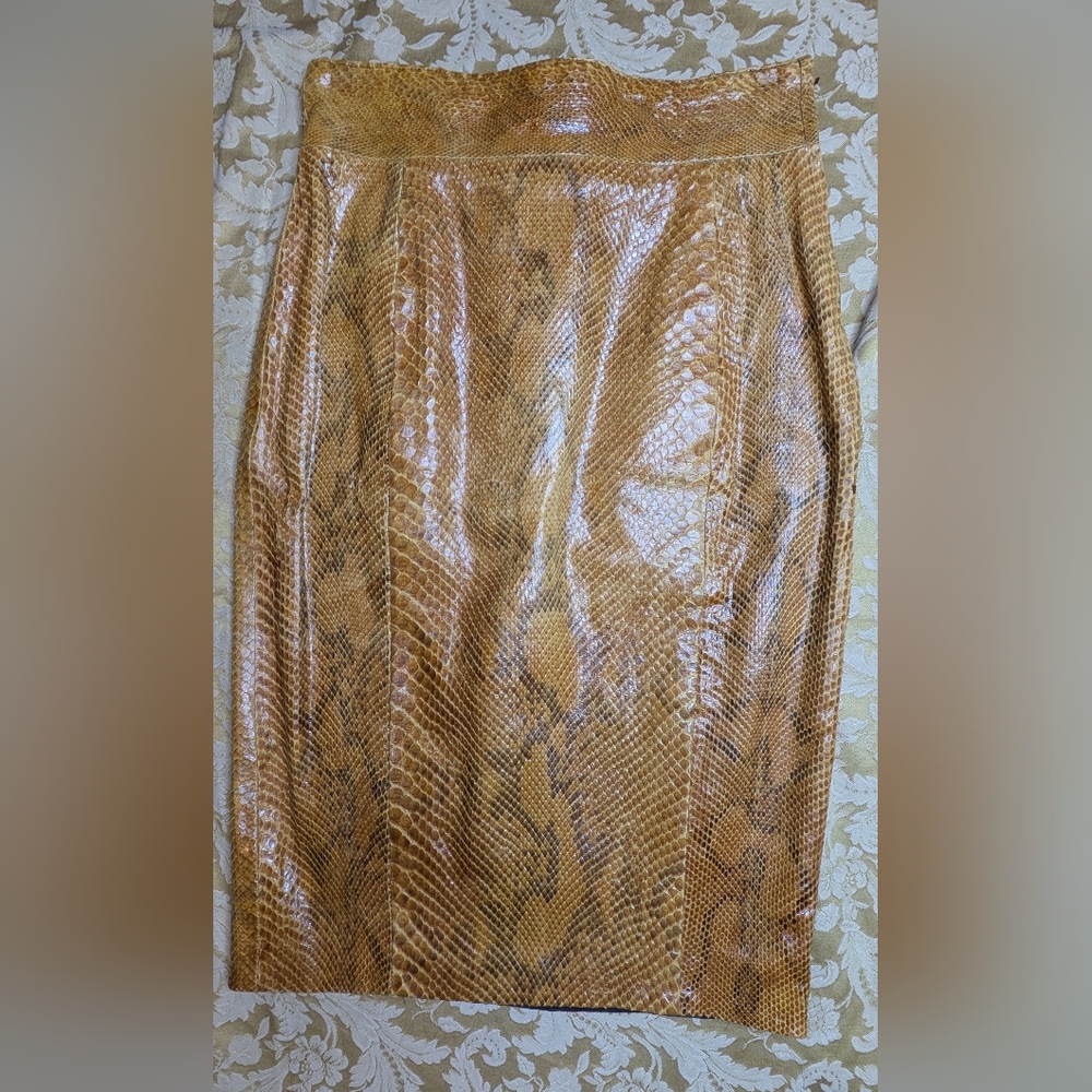 Vtg RARE Barbara Bates Lined 100% Snakeskin Tan Skirt Side Zip Corset Tie Sz S